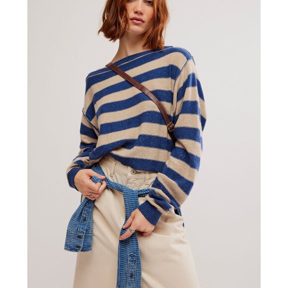 FREE PEOPLE Into The Blue Pullover / Blue Combo - Picture 2 of 9